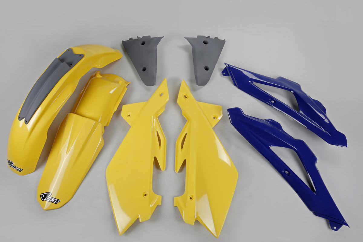 Kit Plastiche OEM Color 05 per Husqvarna TC 250 (2005-07) - TC 125 (2005-07) - PLASTICHE REPLICA - HUKIT602-999 - Ufo Plast