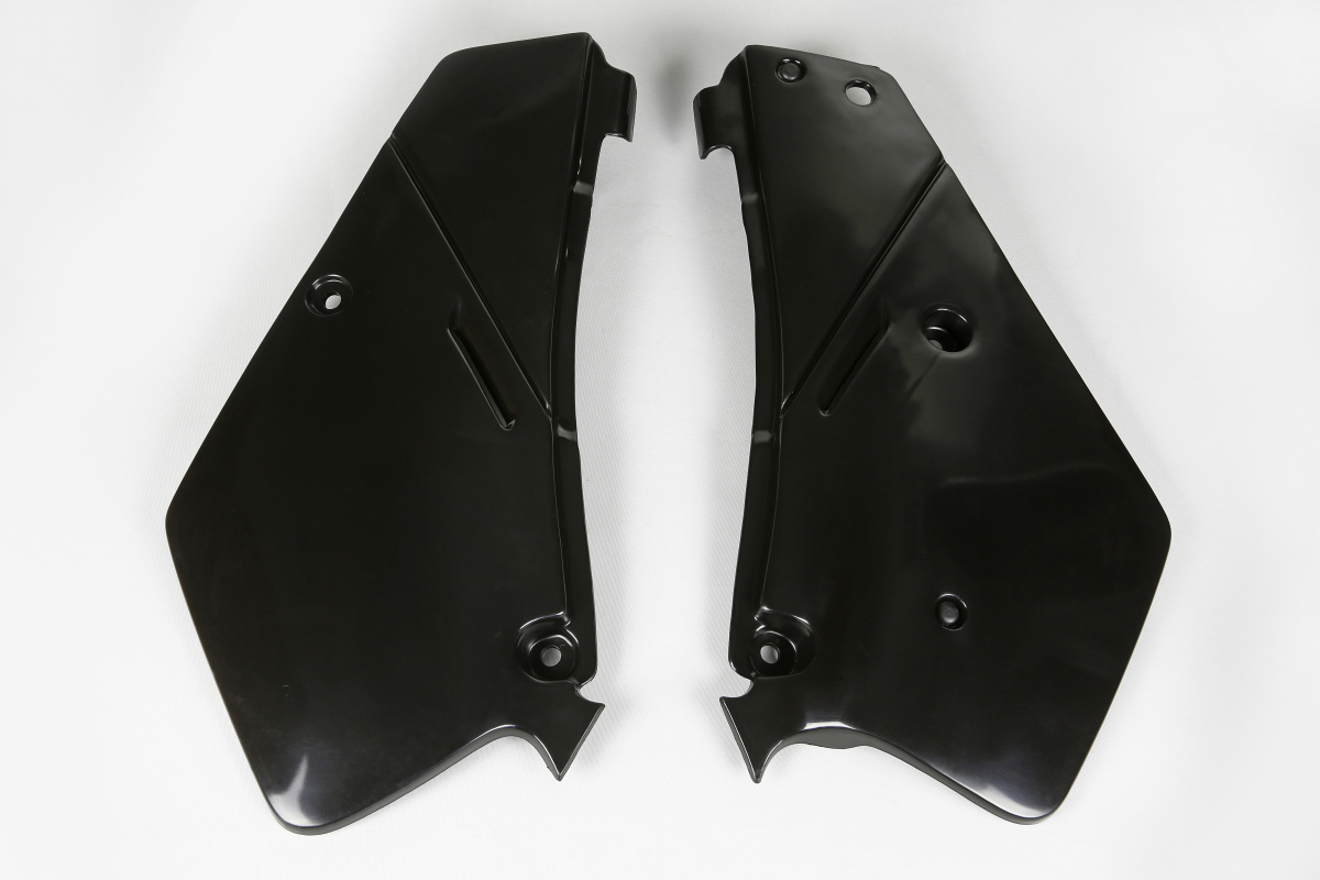 Side Panels black for Suzuki RM 80 (1986-99) - REPLICA PLASTICS - SU03963-001 - Ufo Plast