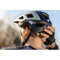 Casco Mtb Defcon-three verde - Caschi - HE15003-A - Ufo Plast