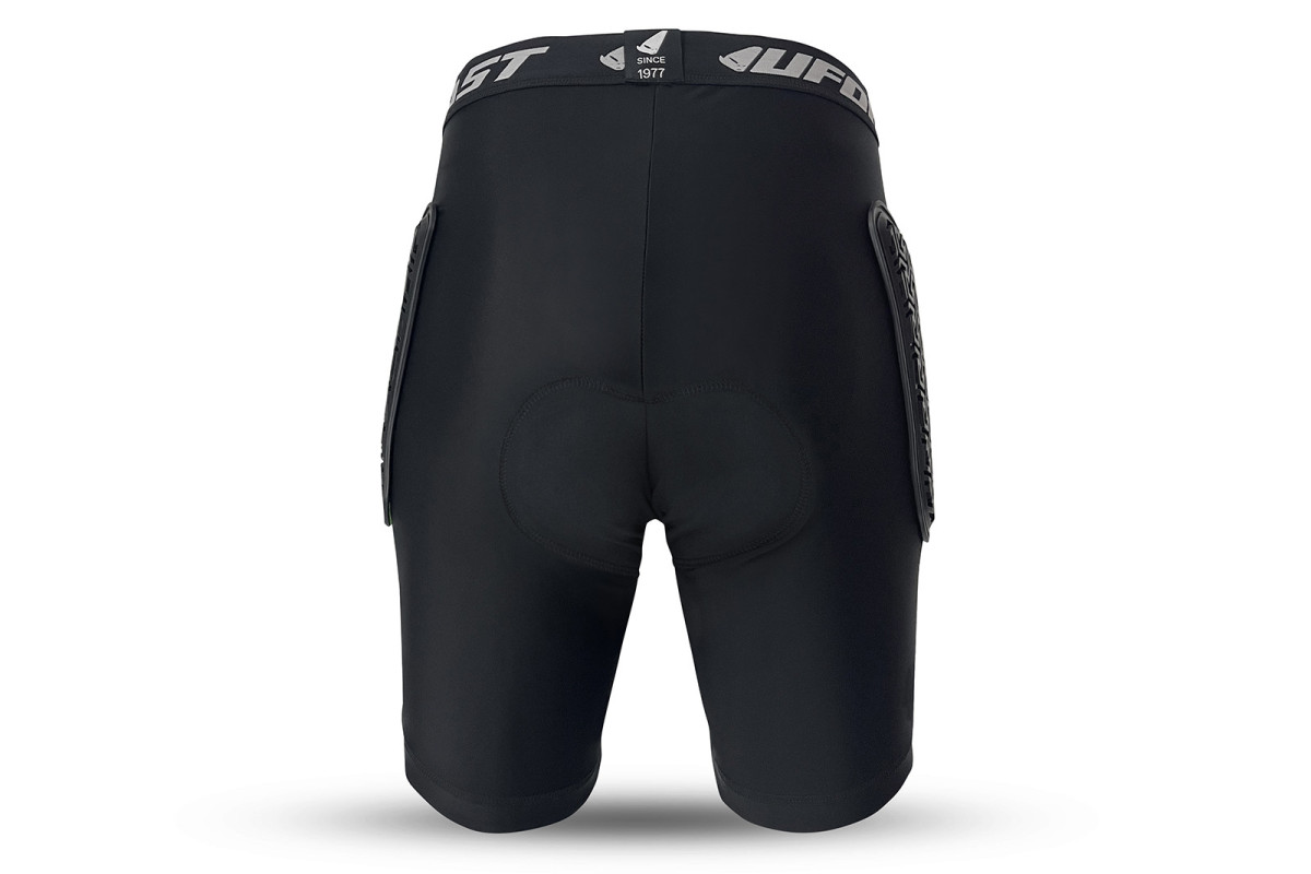 Centurion BV6 pantaloncini protettivi con protezioni anca e fondello interno